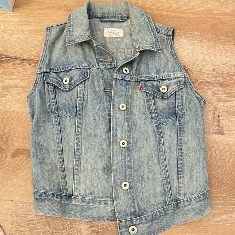Levi’s Denim Vest (worn once)
